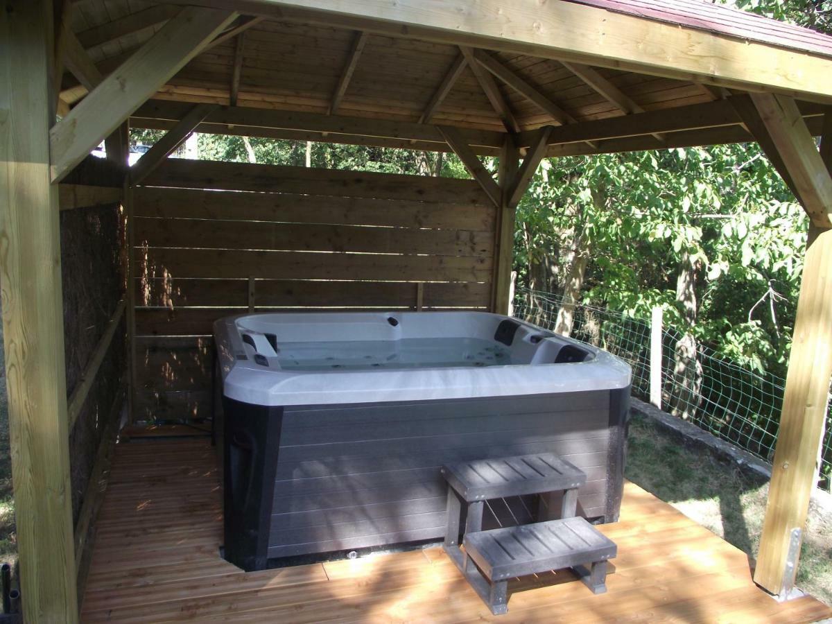 Domaine Des Cigales, Chambre D'Hotes Saint-Martin-d'Aout Exterior photo